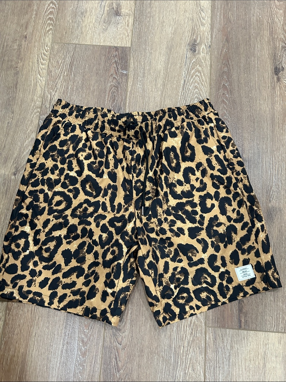 Classic Men's Leopard Print Swim Trunks - Tan & Black